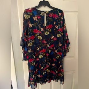 Calvin Klein 
Beautiful, new condition, light flowing dress, bell sleeves.